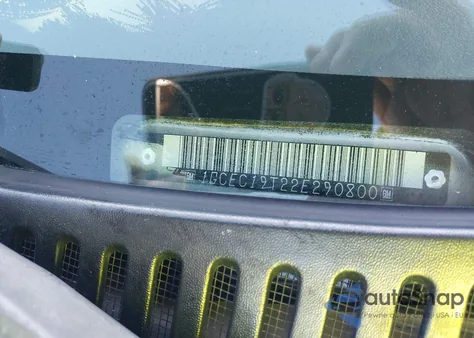 2002 Chevrolet Silverado 1500 Ls from USA, damaged, VIN 1GCEC19T22E290800